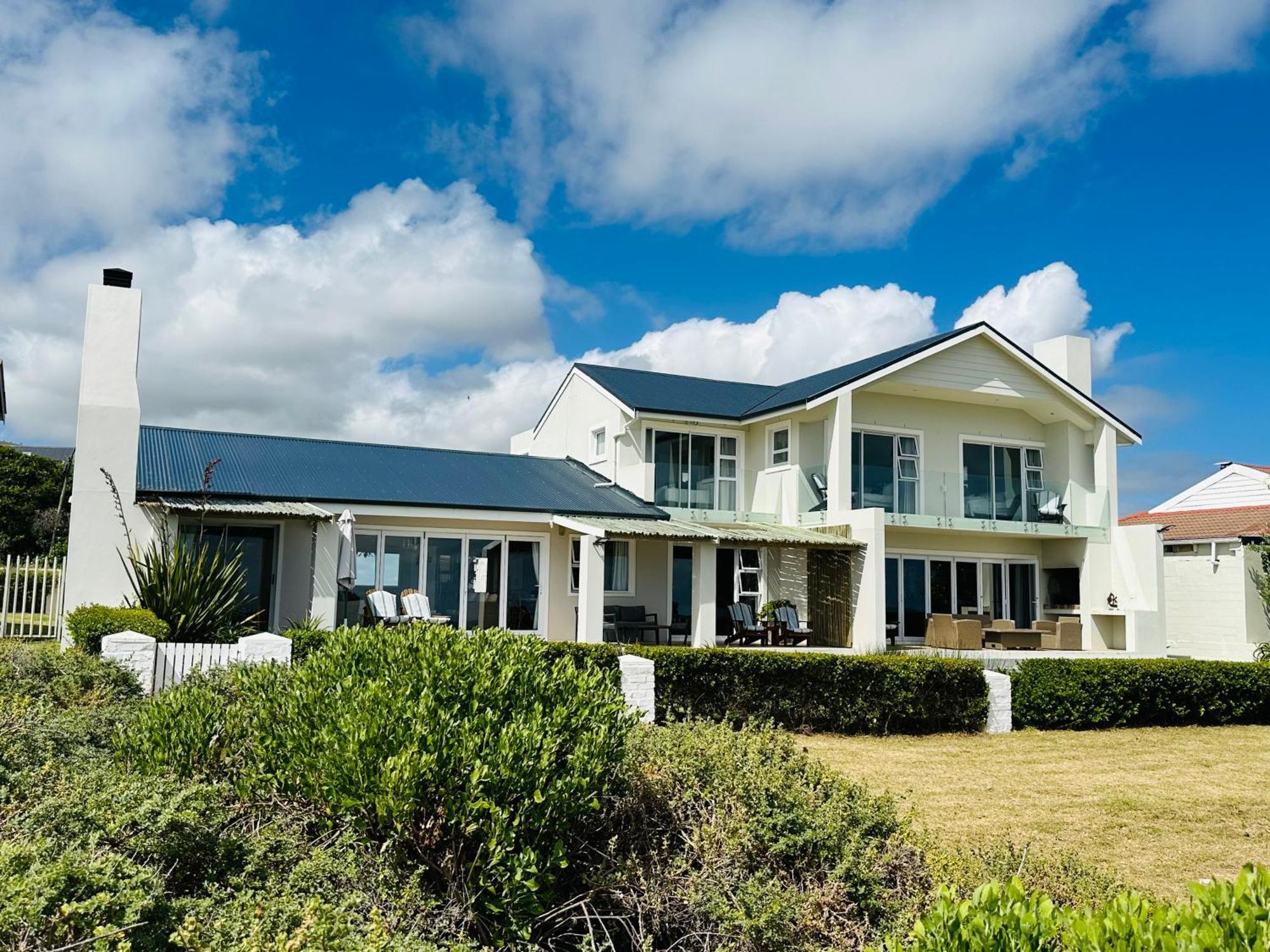 Seapearl Oceanfront Villa And Cottage Hermanus Buitenkant foto