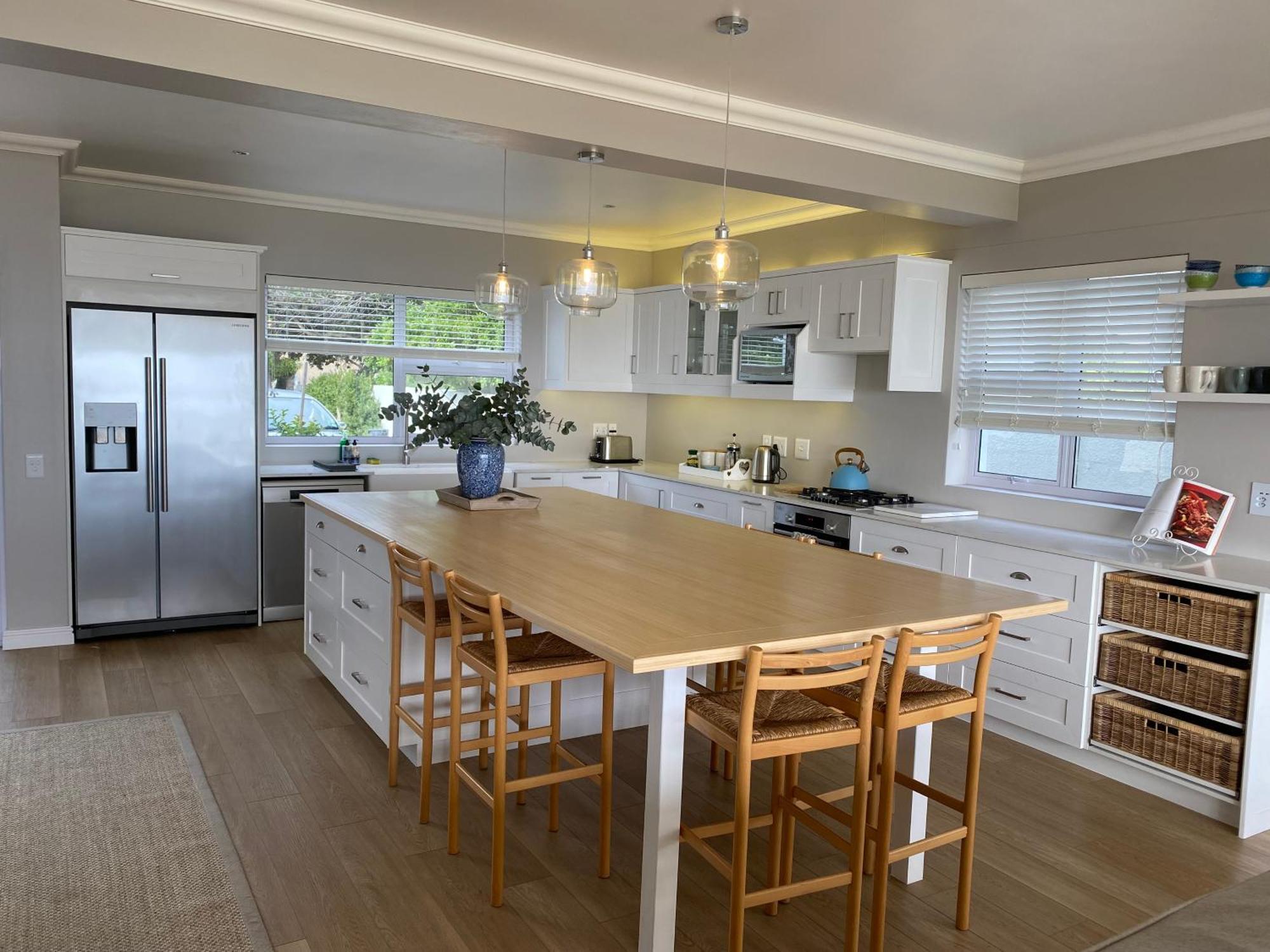 Seapearl Oceanfront Villa And Cottage Hermanus Buitenkant foto