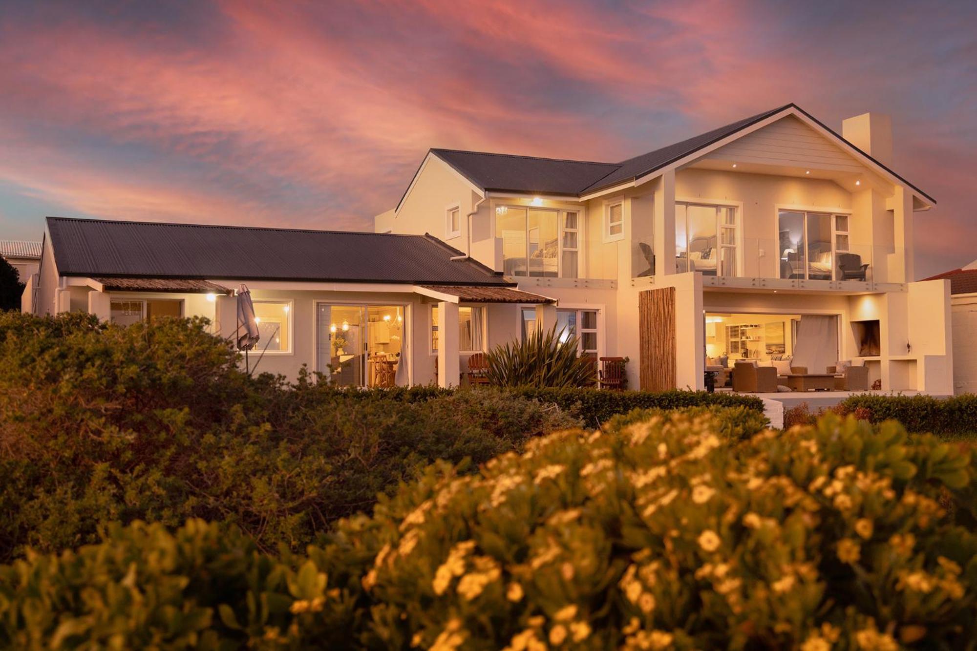 Seapearl Oceanfront Villa And Cottage Hermanus Buitenkant foto