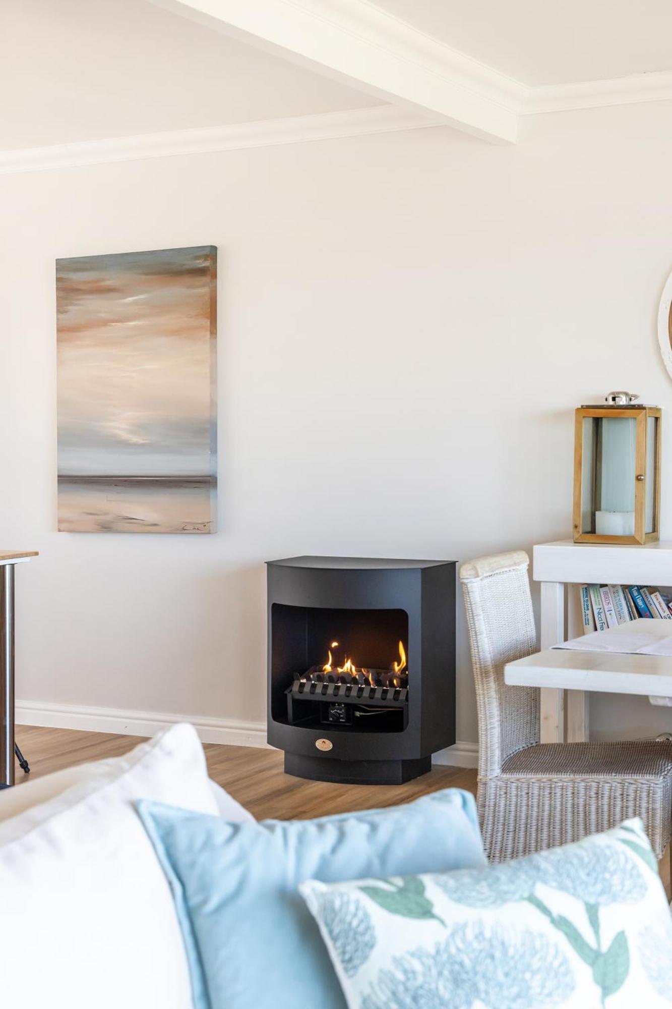 Seapearl Oceanfront Villa And Cottage Hermanus Buitenkant foto