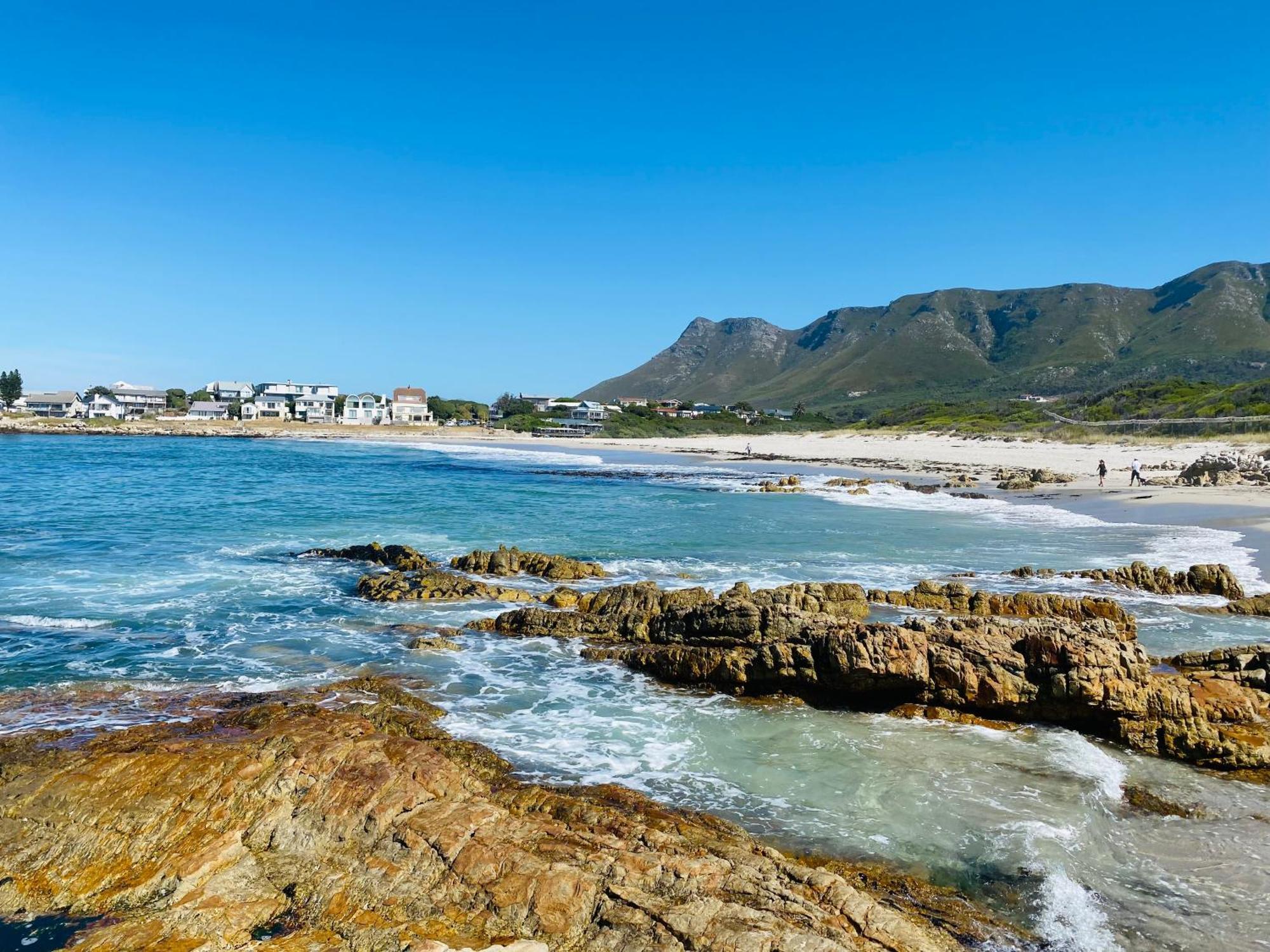 Seapearl Oceanfront Villa And Cottage Hermanus Buitenkant foto